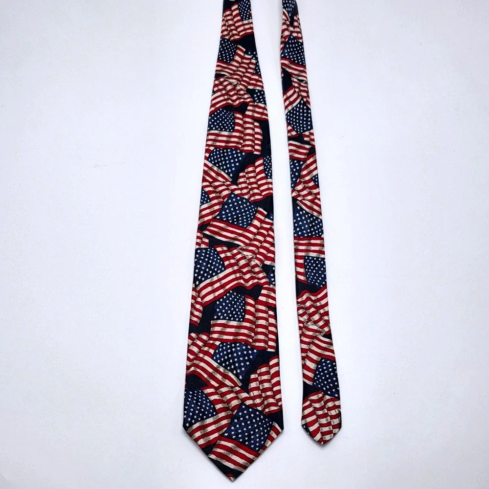 America Mens Red White Blue American Flag Stars‎ and Stripes 100% Silk Necktie
